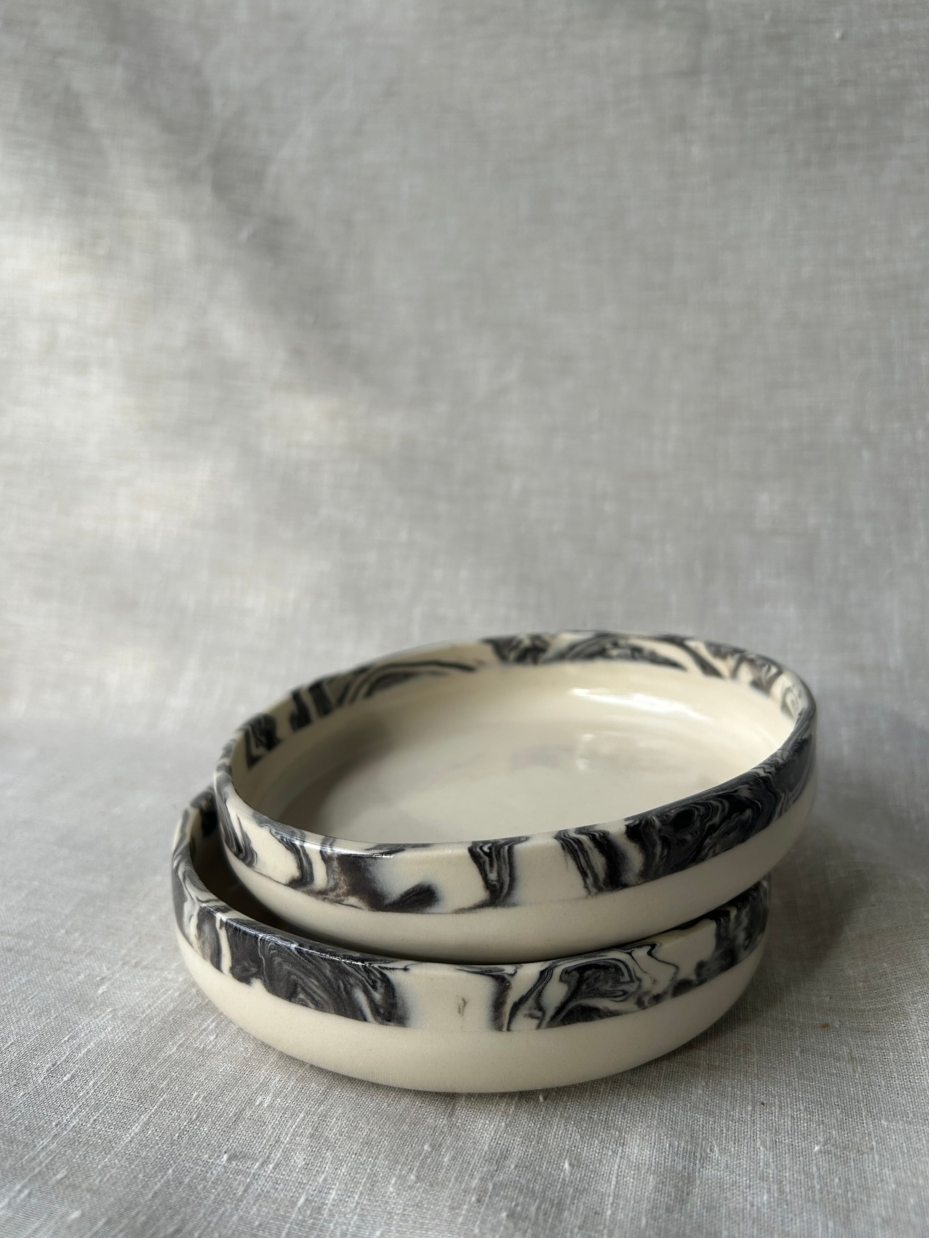 Marbled Round Deep Plate Set - Snack