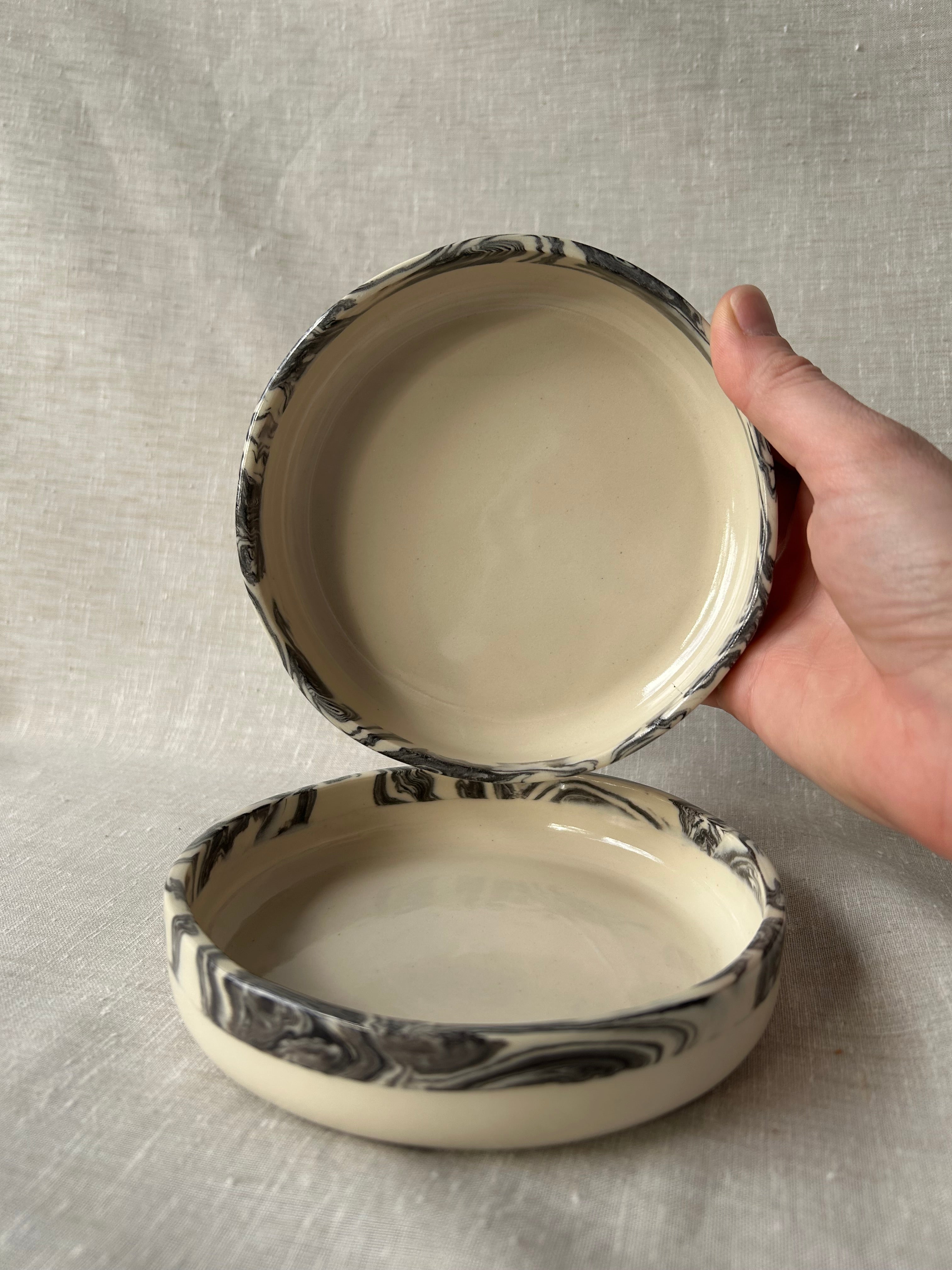 Marbled Round Deep Plate Set - Snack