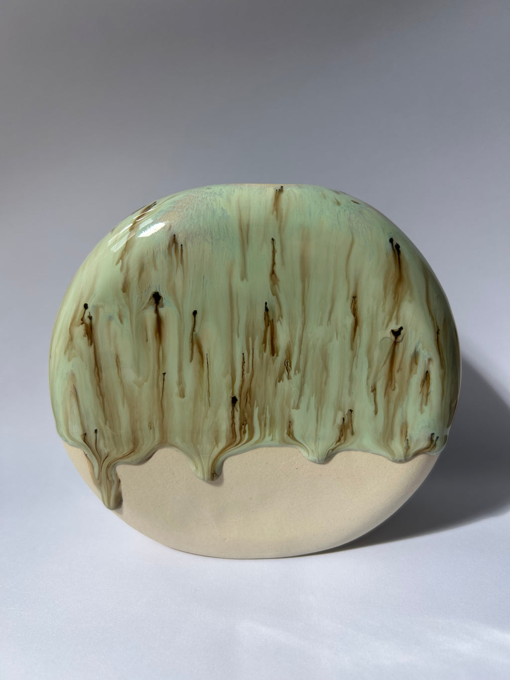 Champagne Pools Vase - Round